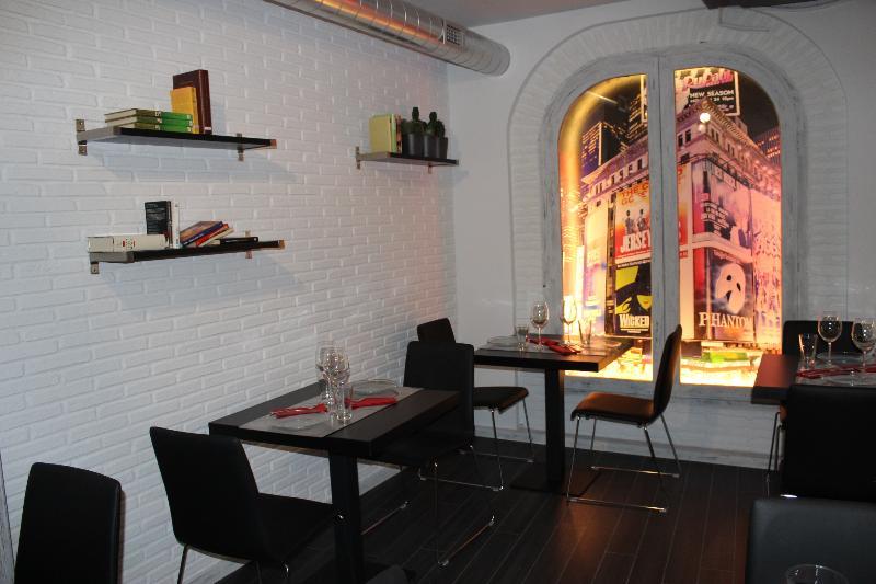 Hostal Le Vintage Ávila Zewnętrze zdjęcie