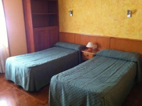 Hostal Le Vintage Ávila Zewnętrze zdjęcie
