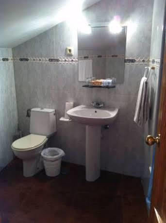 Hostal Le Vintage Ávila Zewnętrze zdjęcie